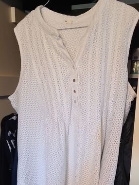 Westport White Eyelet Henley Sleeveless Camisole